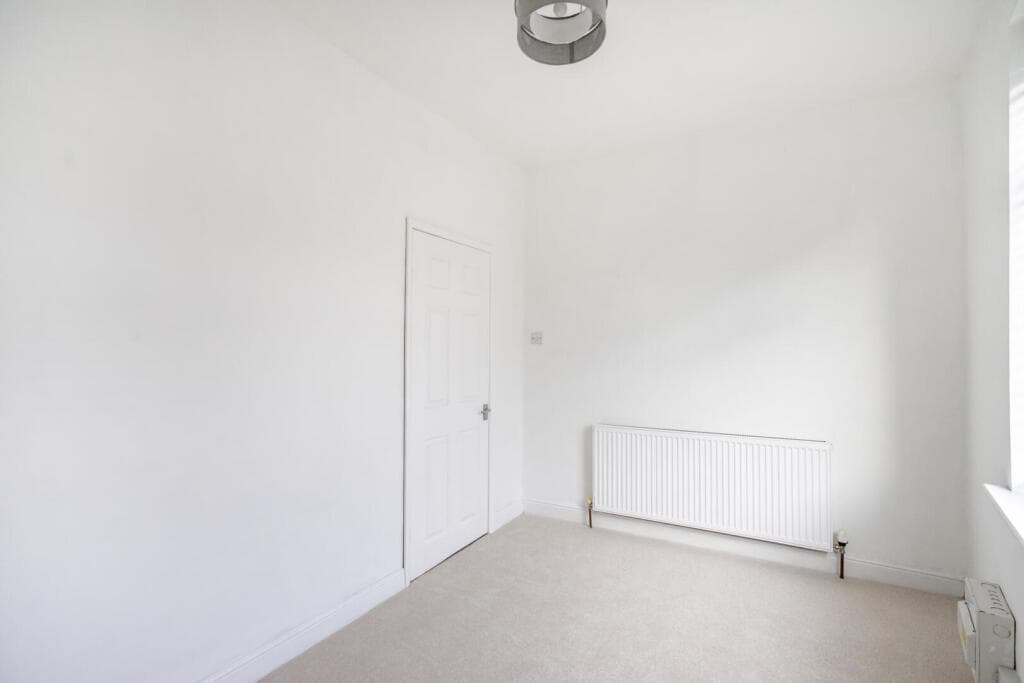 1 Bedroom Apartment For Sale In Stamford Street East, York, Yo26 Image 7