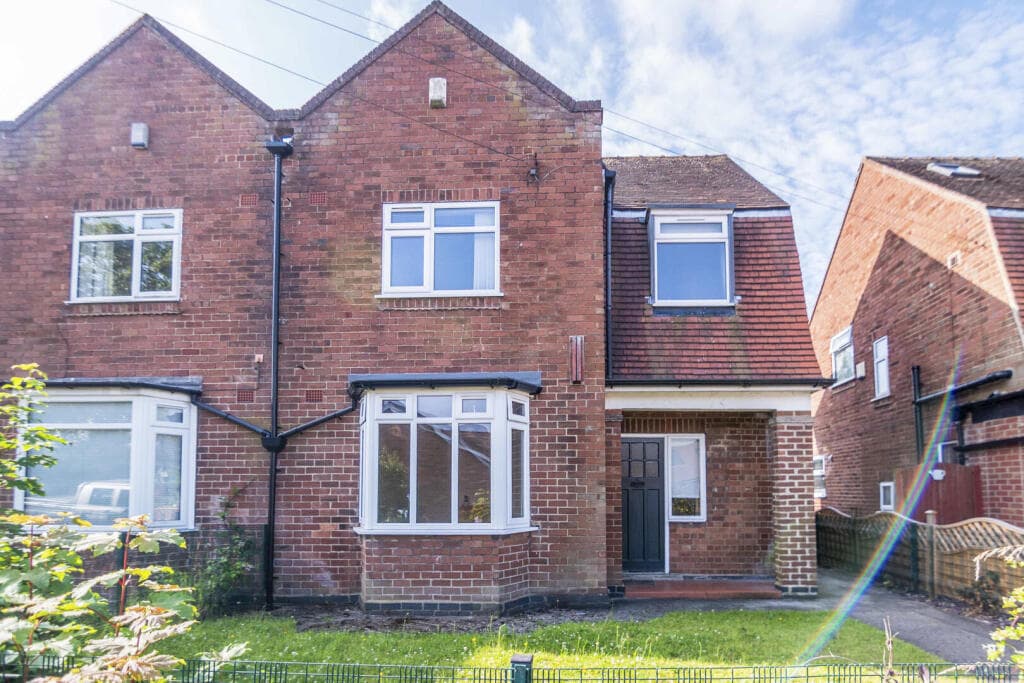 4 bedroom semi-detached house for sale in Alne Terrace, York, YO10 - Semi-Detached House in york