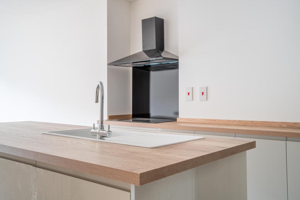 5 bedroom semi-detached house for sale in Hilbeck Grove, York, YO31 Image 5