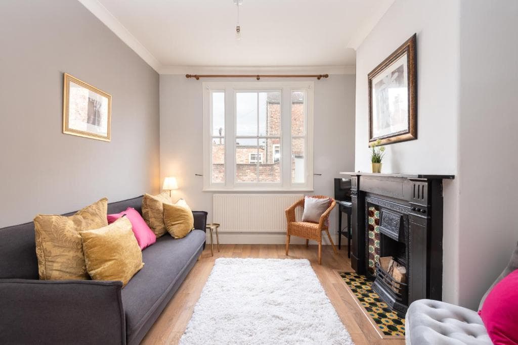 Accommodation at Period property nr Bishy Rd&races, sleeps up to 6! in york