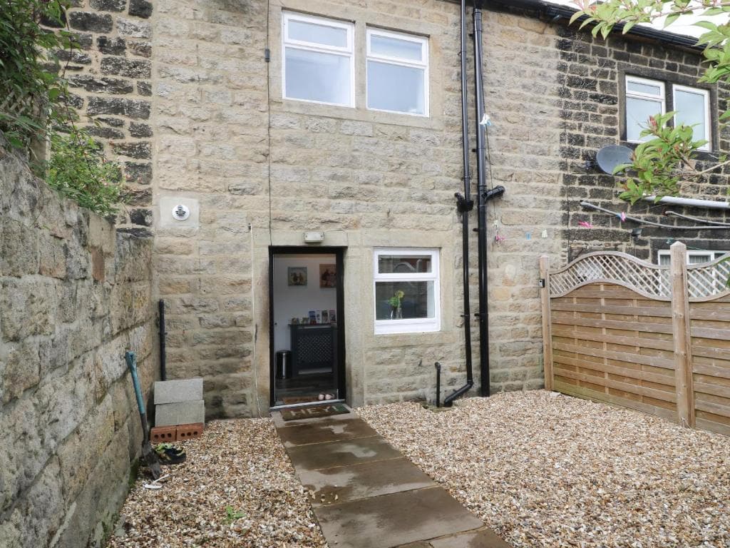 Accommodation at Hemingway Cottage in keighley