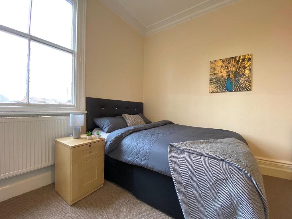 Accommodation at Spacious Victorian Double Room in doncaster