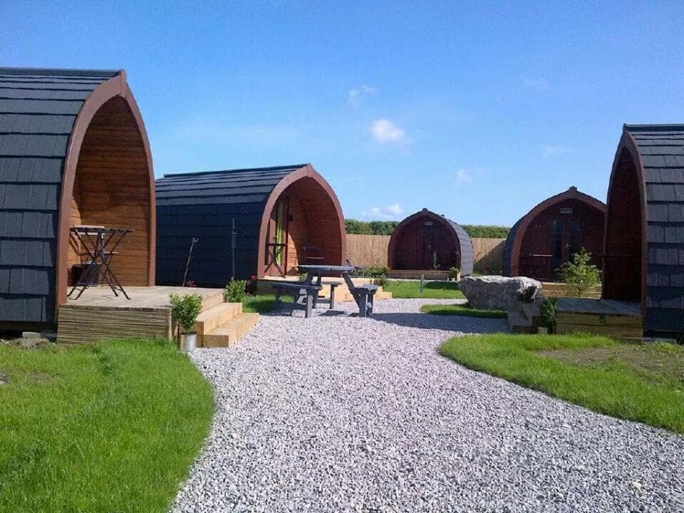 Accommodation at The Little Hide - Grown Up Glamping in wigginton