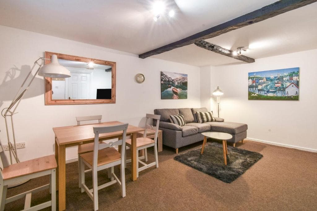 Accommodation at Millers Cottage-Free allocated parking in york