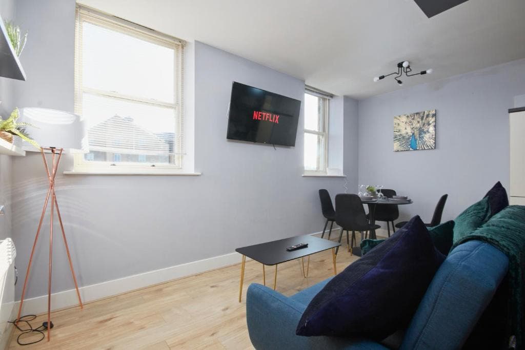 The Exquisite Gem of Yorkshire - Duplex - Penthouse - Netflix