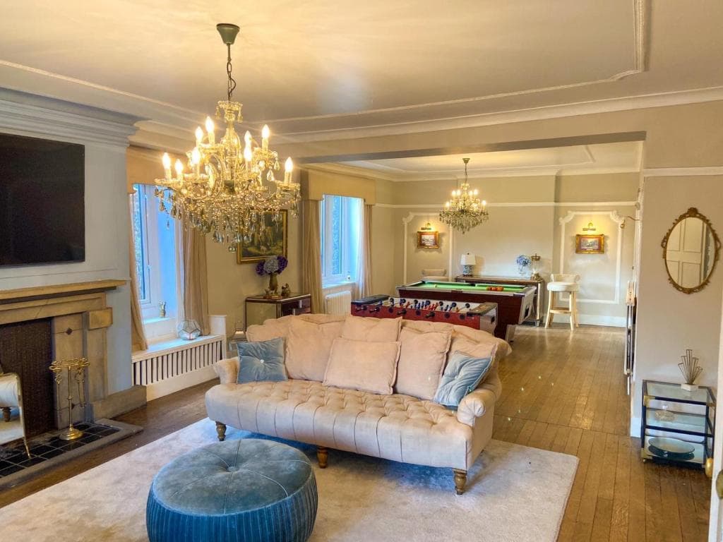 Accommodation at Stunning Property set in own private grounds in keighley