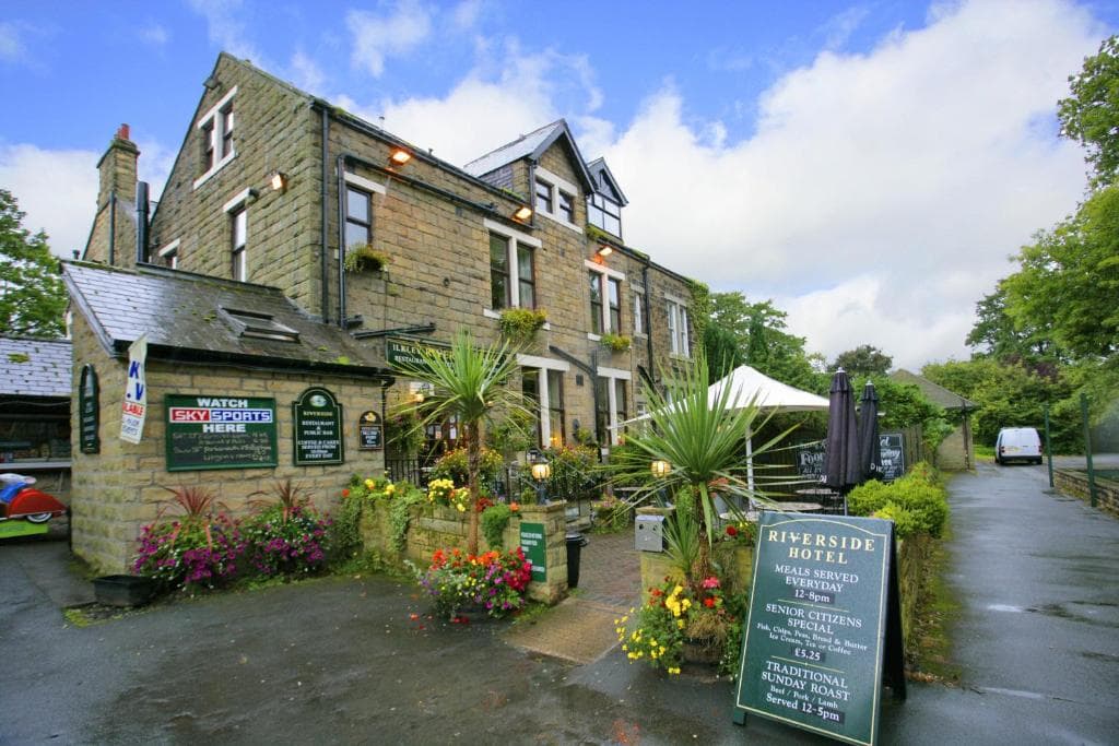 Accommodation at Ilkley Riverside Hotel in ilkley