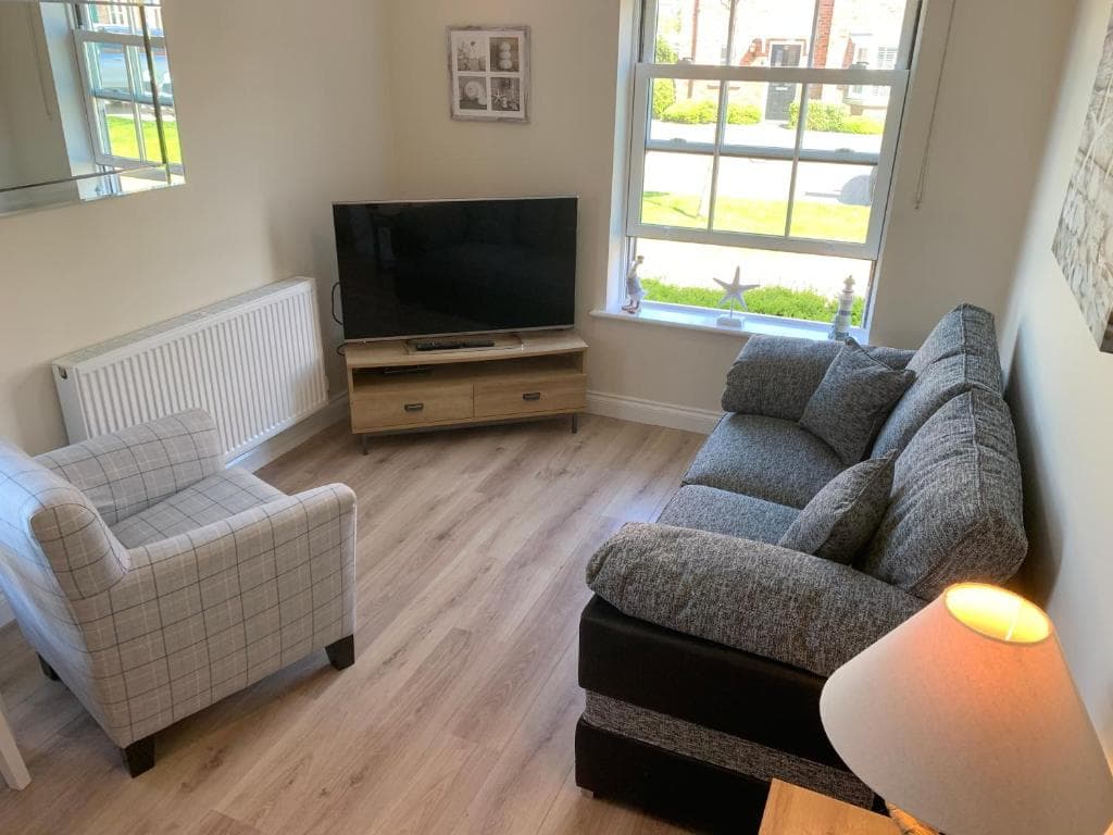 Accommodation at Sunrise Corner, The Bay Filey, Wi-Fi, pets, pool in filey