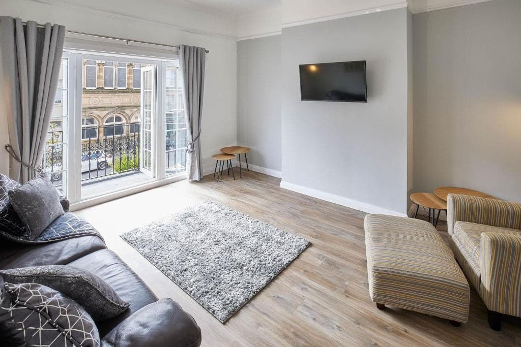 Accommodation at Host & Stay - Glencoe Apartments in whitby