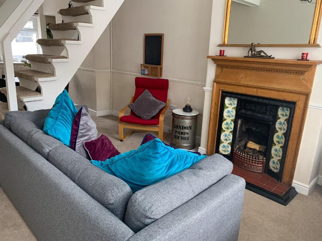 Accommodation at The Racecourse - Free Parking - With Our Neighbouring Homes Sleeps 6,12,18 - York Holiday Home in york