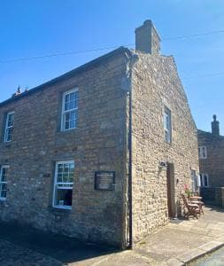 Johnnies Cottage a 1 bedroom bolt hole in the heart of Bainbridge, Yorkshire Dales