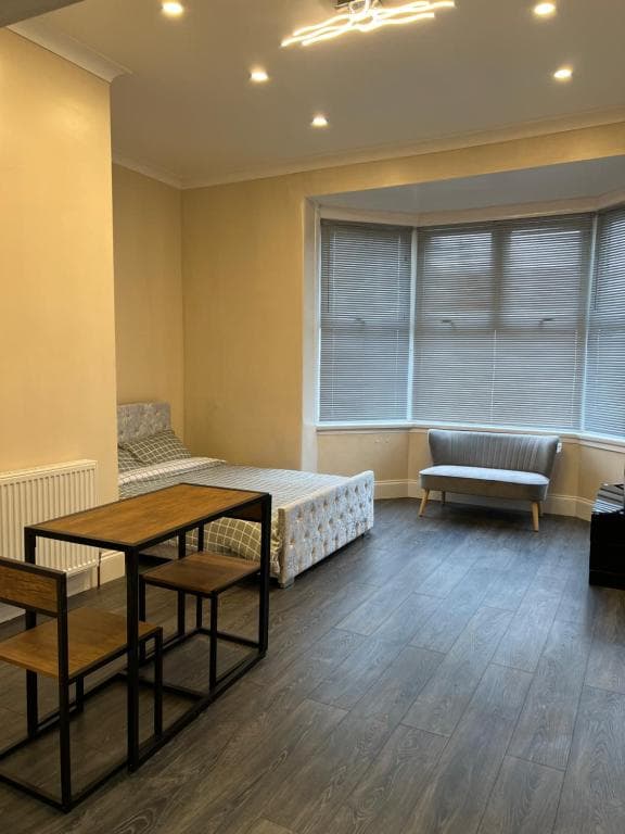 Accommodation at Lovely 1-bedroom apartment in Kingston upon Hull in hull