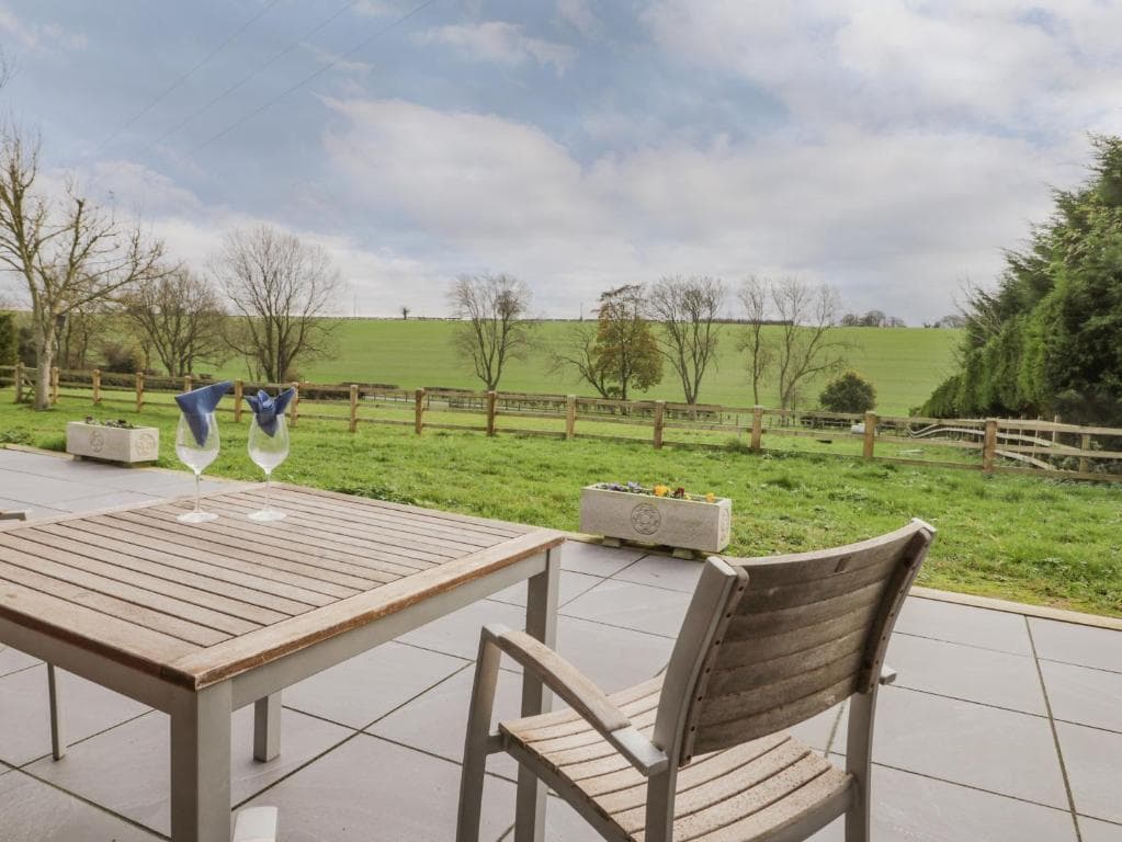 Accommodation at Westfield in cottingham