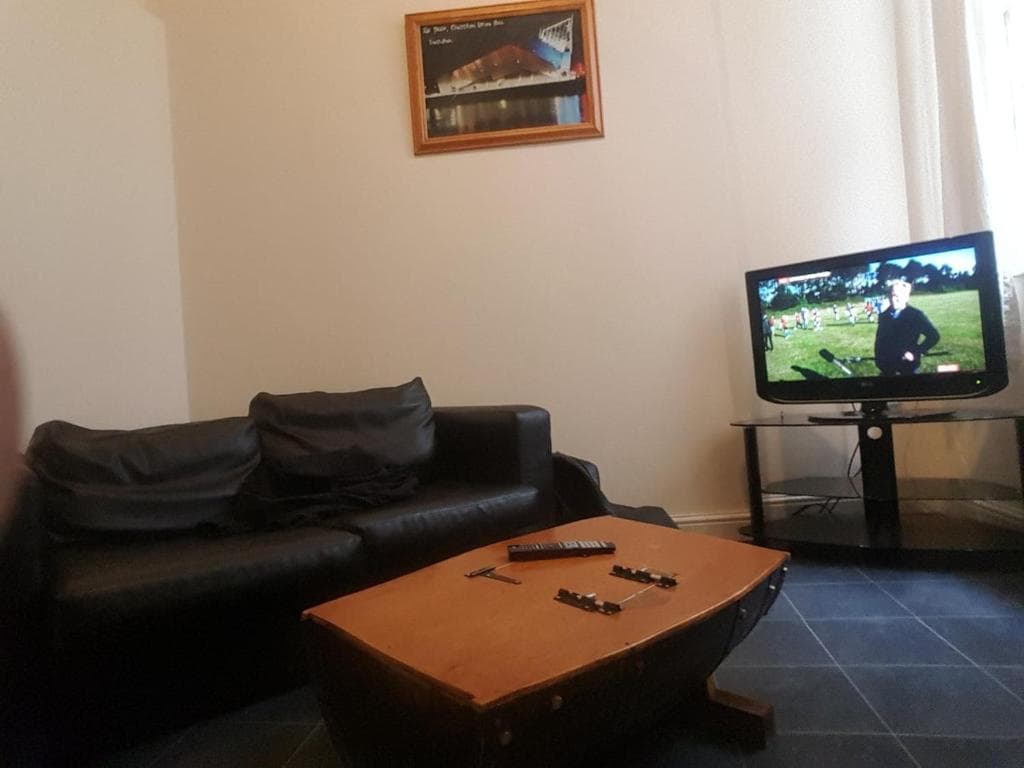 Accommodation at bowlalley lane, hull city centre in hull