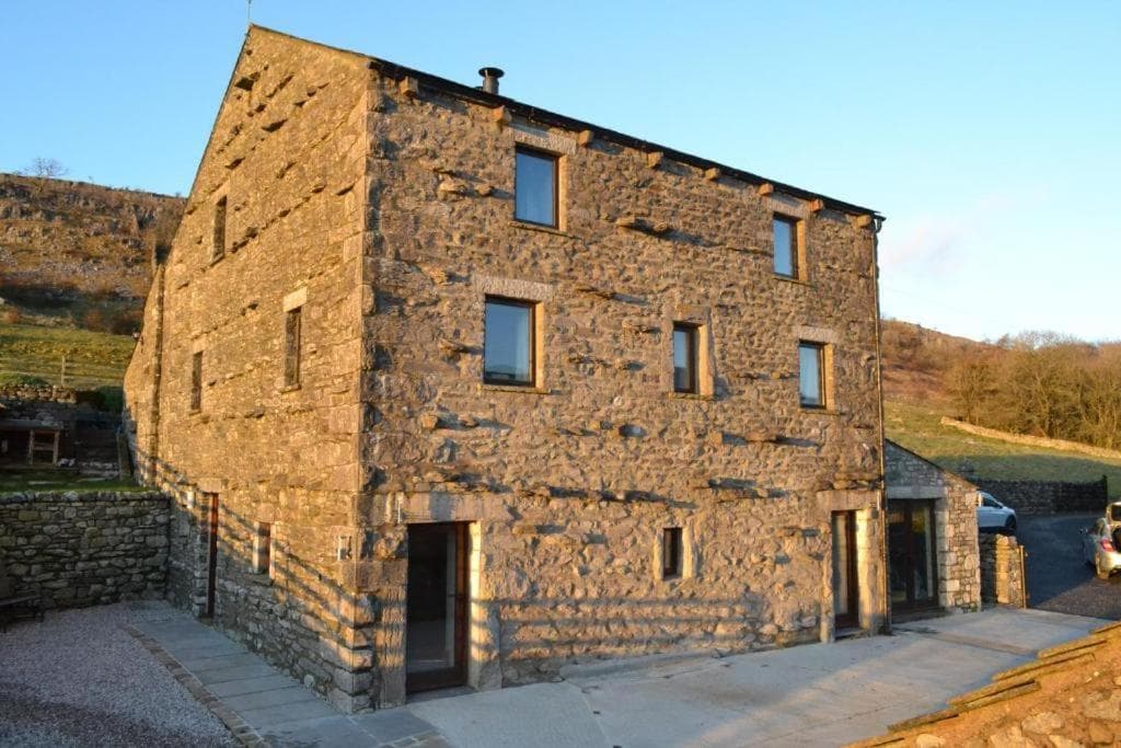Accommodation at Dalecote Barn Bed and Breakfast (Bunkroom) in ingleton
