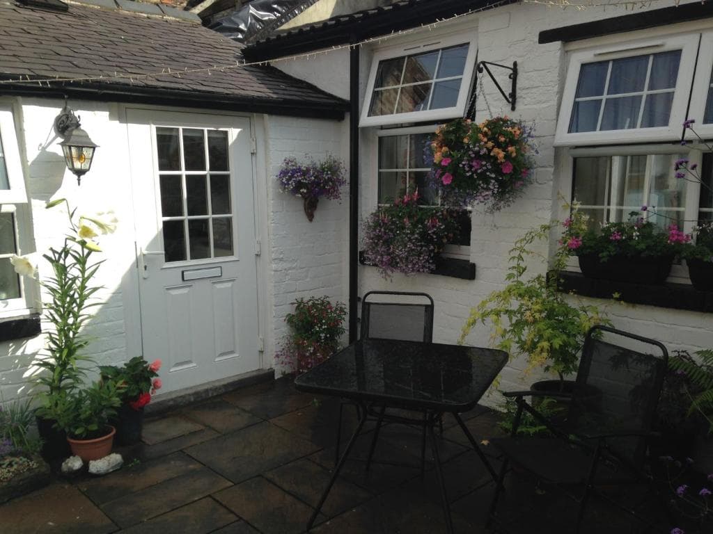 Accommodation at Courtyard Cottage in knaresborough