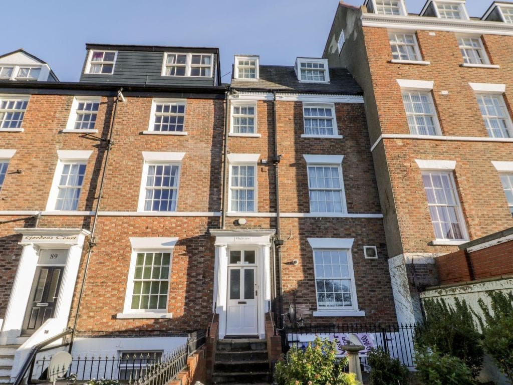 Accommodation at Highview in scarborough