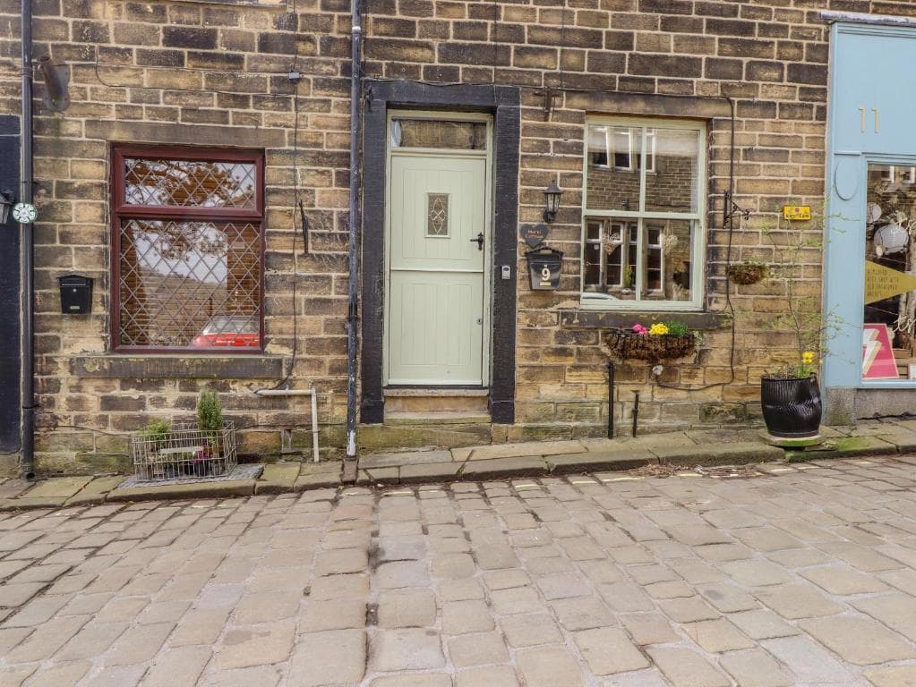 Accommodation at Maria Cottage in haworth