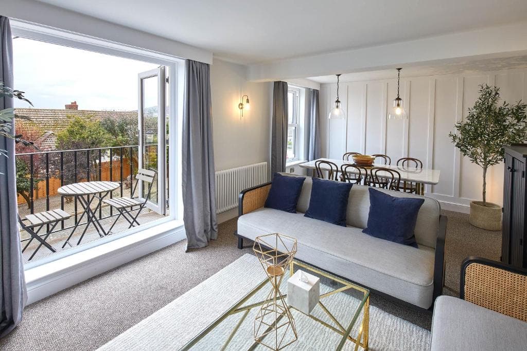 Accommodation at Host & Stay - Graham Close Holiday Homes in scarborough