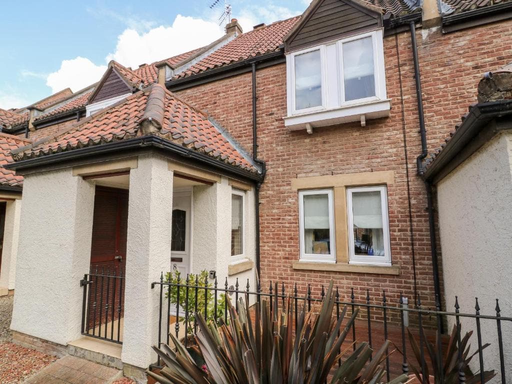 Accommodation at 8 Williamson Drive in ripon