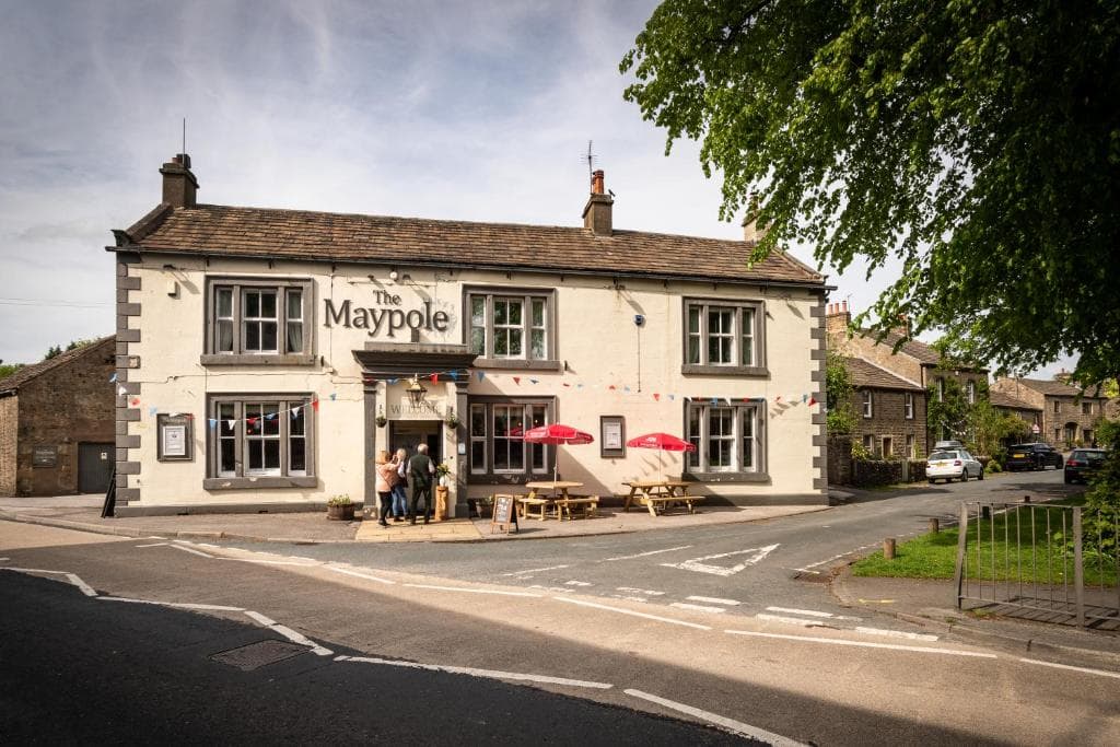 Accommodation at Maypole Inn in long preston