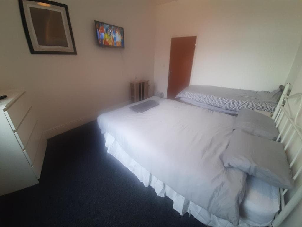 Accommodation at Adam letting(s) in middlesbrough