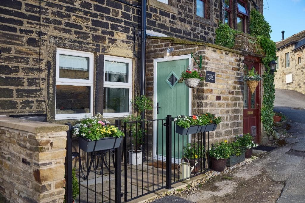 Accommodation at Chimney Cottage in holmfirth