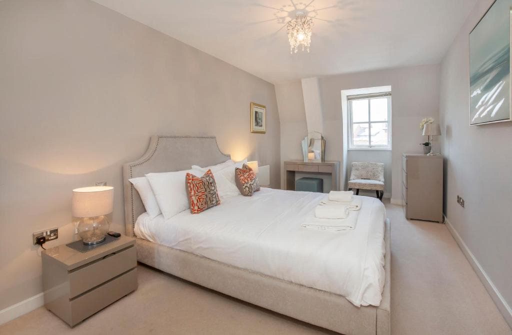 Accommodation at Loft Apartment Central York with Parking in york