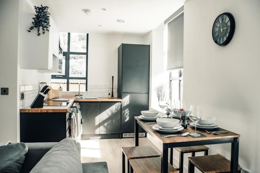 Modern 2 bed in a beautiful location of Holmfirth!