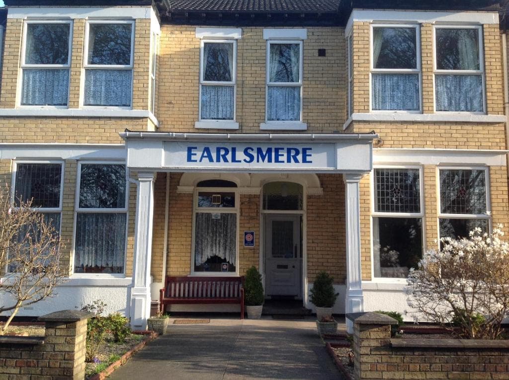 Accommodation at Earlsmere Guesthouse in hull