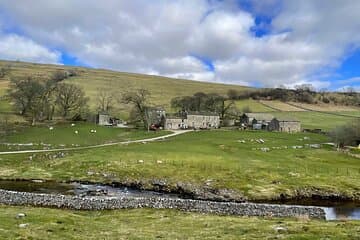 Private "All Creatures Great and Small" Yorkshire Dales Tour from Leeds