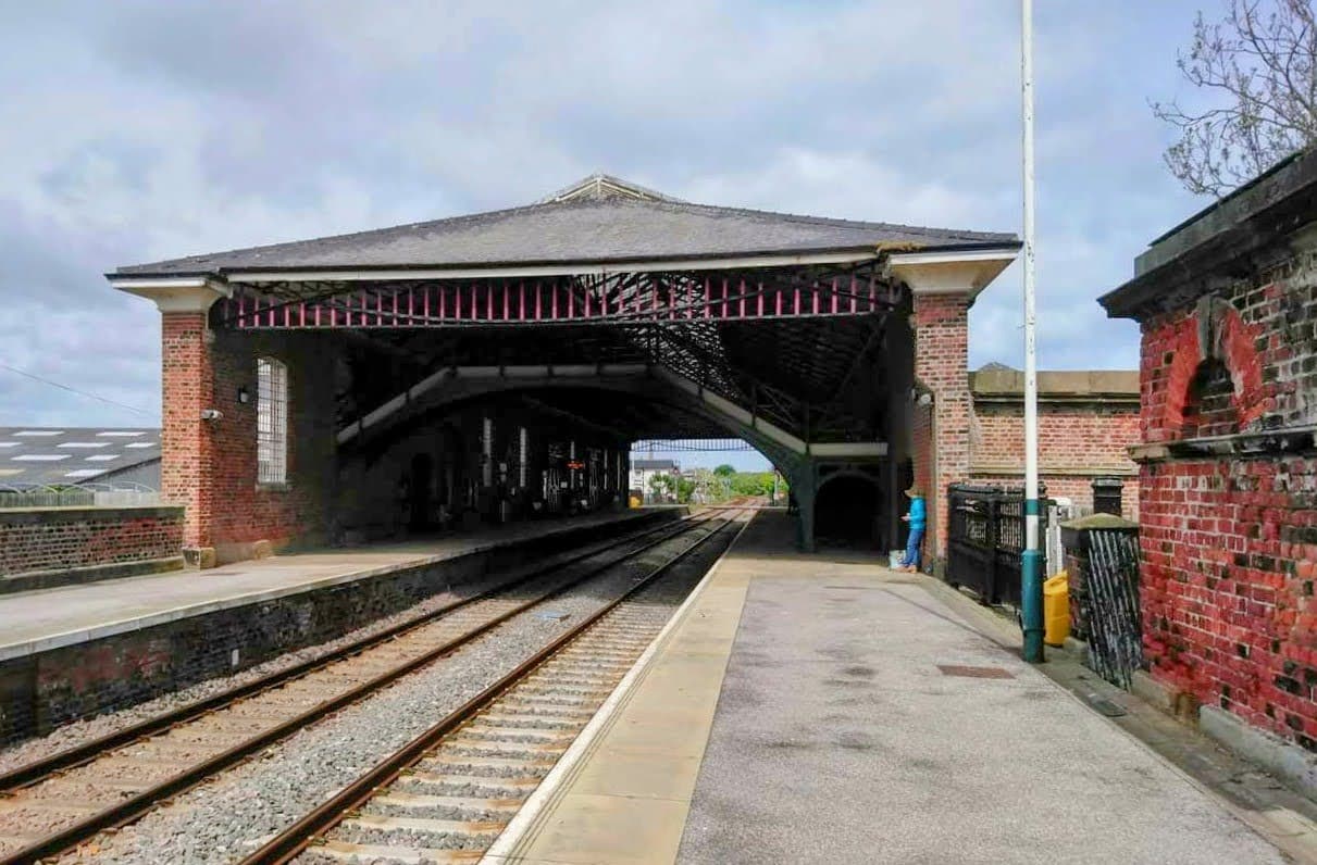 Filey - Railway Stations in filey