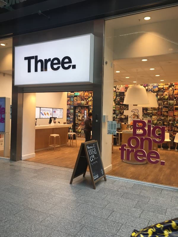 Three - Phone Shops in hull
