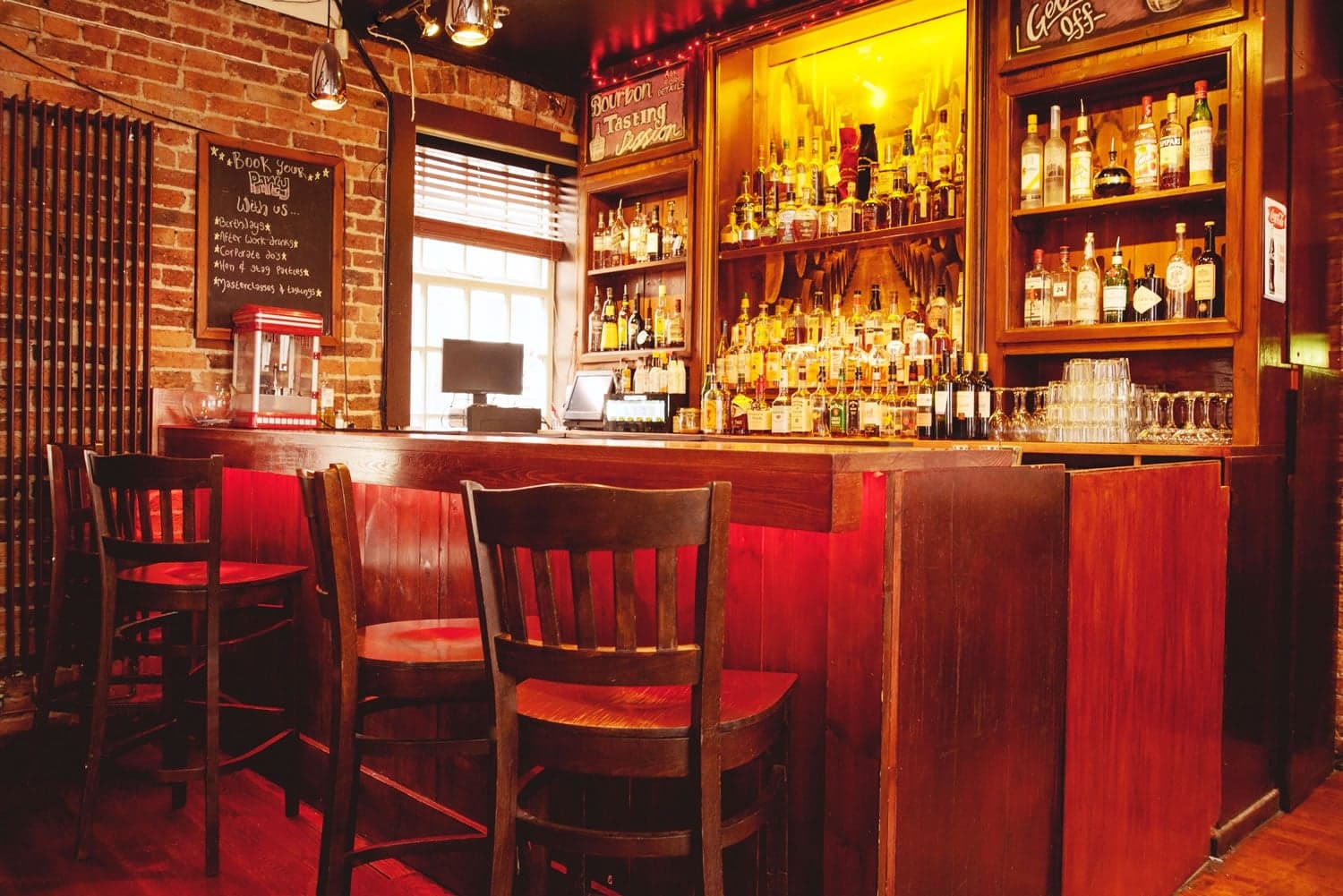 51% Bourbon Lounge Image 5