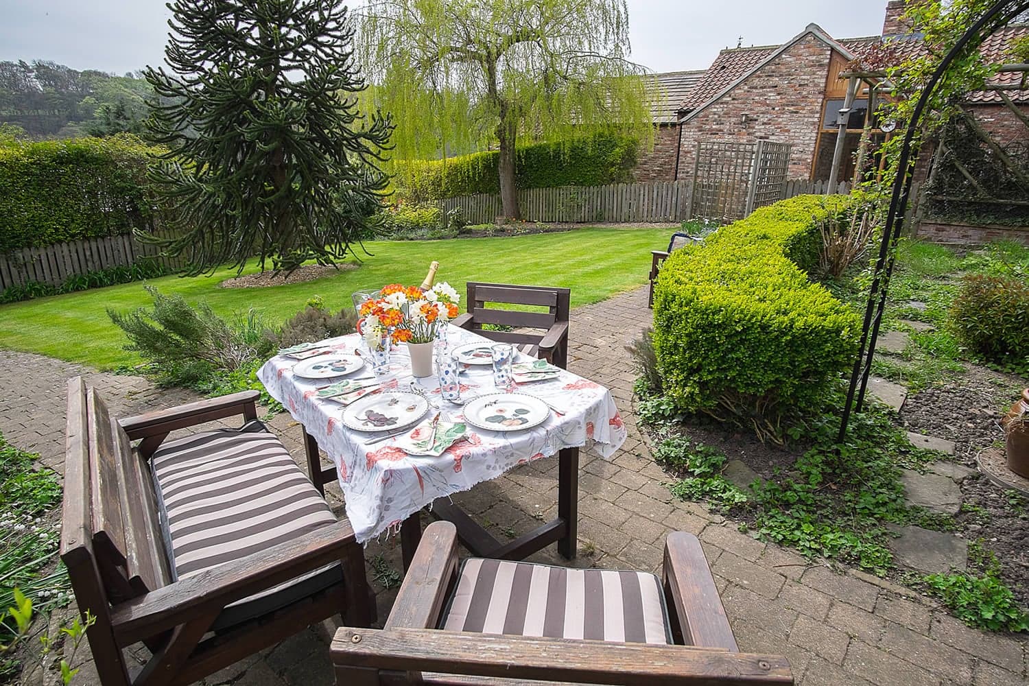 Garden Cottage Image 2