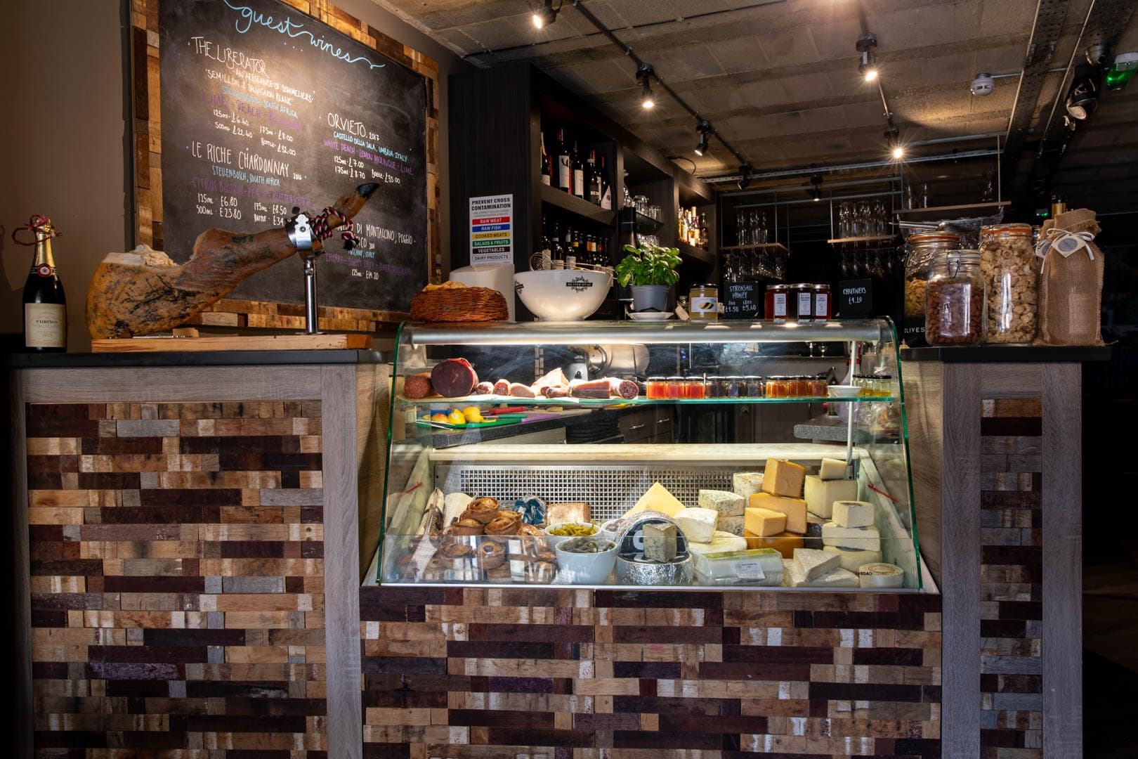 Pairings Wine Bar Image 8