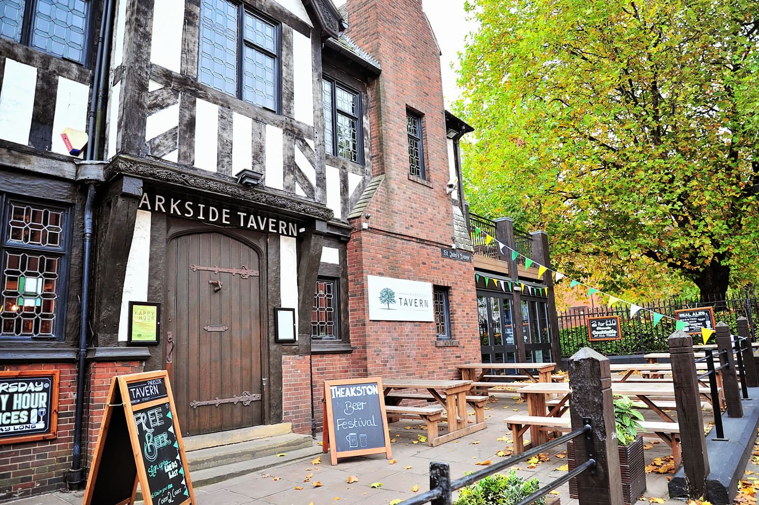 Parkside Tavern Image 2