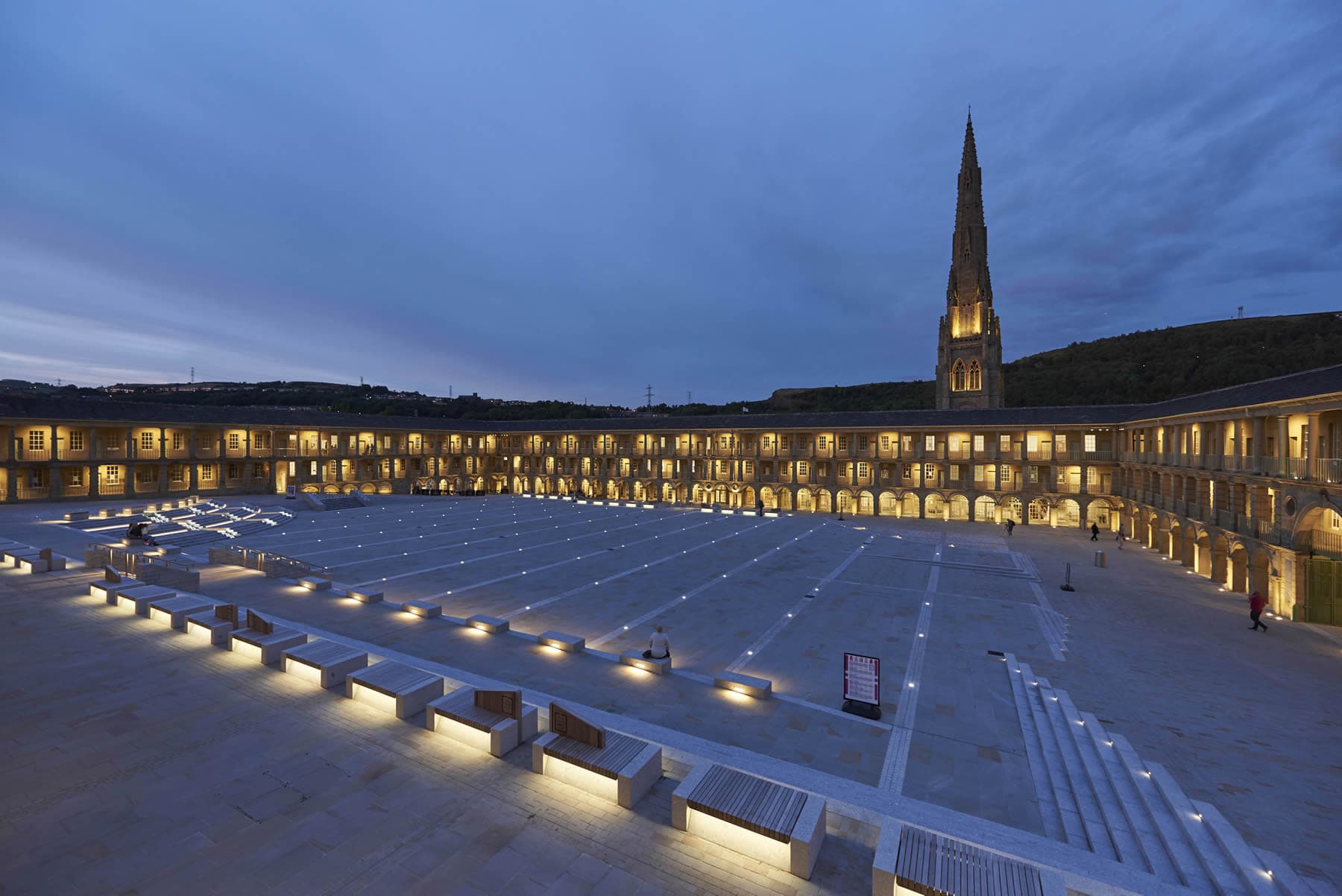 The Piece Hall Image 4