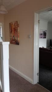 Hollinside Road Image 3