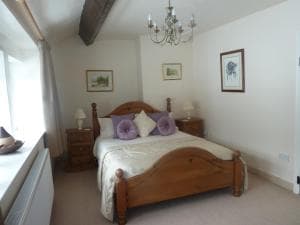 Royds Hall Cottage Image 2