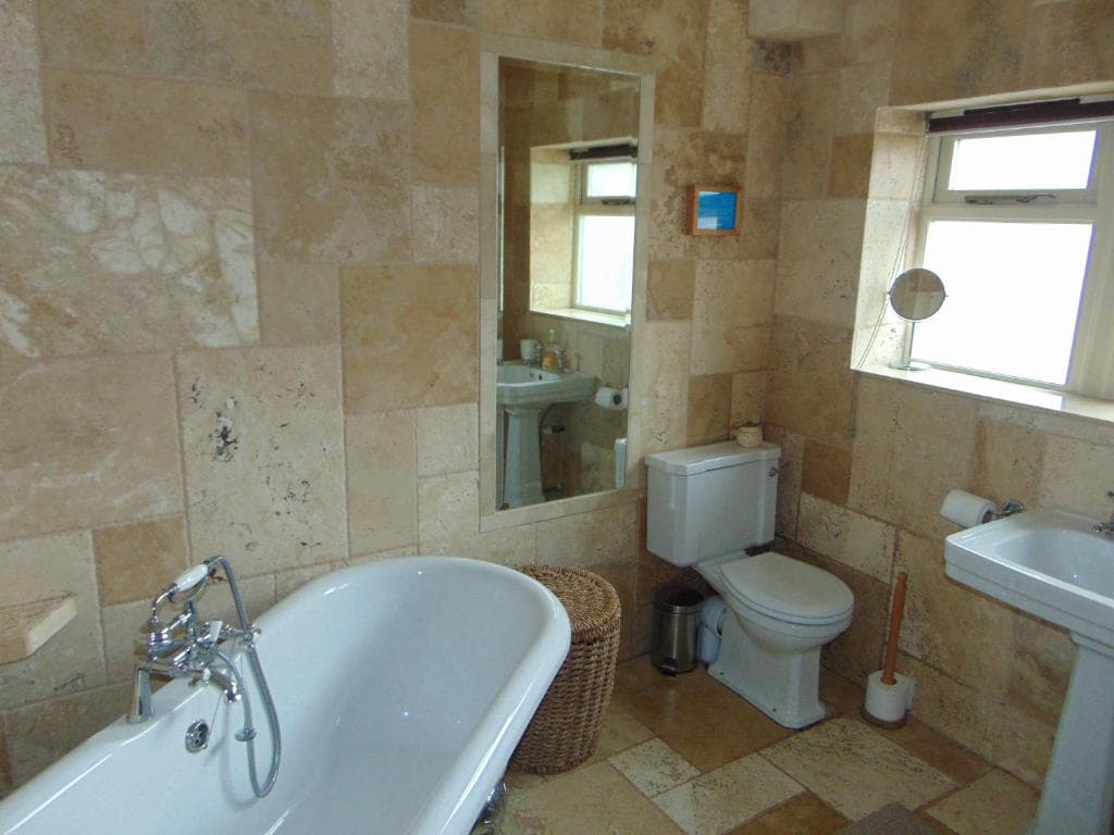 Everley Cottage Image 3