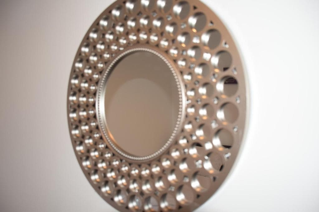 Jo Melrose Fairview House Image 1