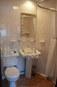 The Firs Guesthouse Image 1