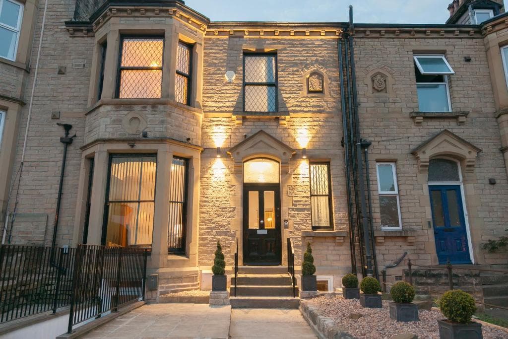 Townhouse No 12 Image 1