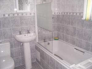 The Tops Self Catering Image 2