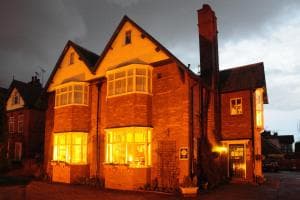 Midway Guest House Image 2