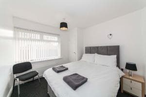 Belmont Budget Apartment Image 3