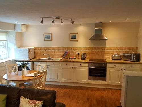 Underhill Coach House Image 1