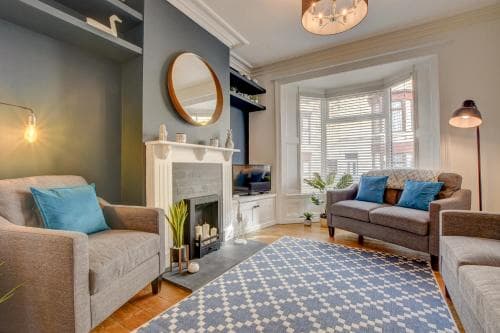 Stones Throw Image 2