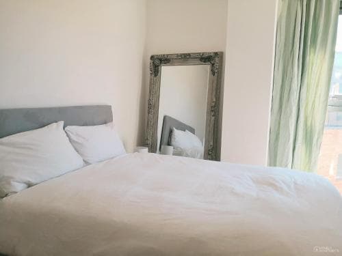 Sheffield Central apartments Image 2